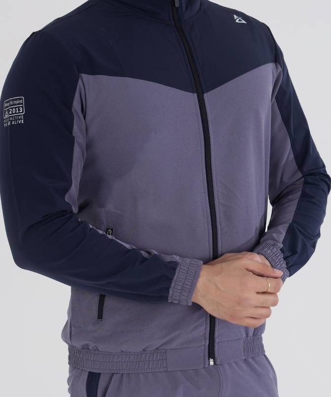 Men's v panel high neck woven tracksuit set - Image 5
