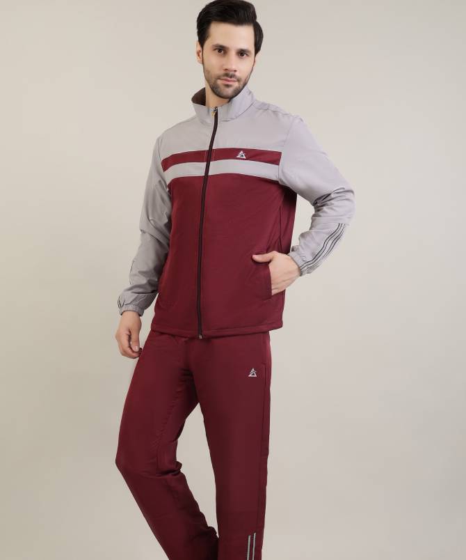 Men's super elegant high neck tracksuit set - Image 4