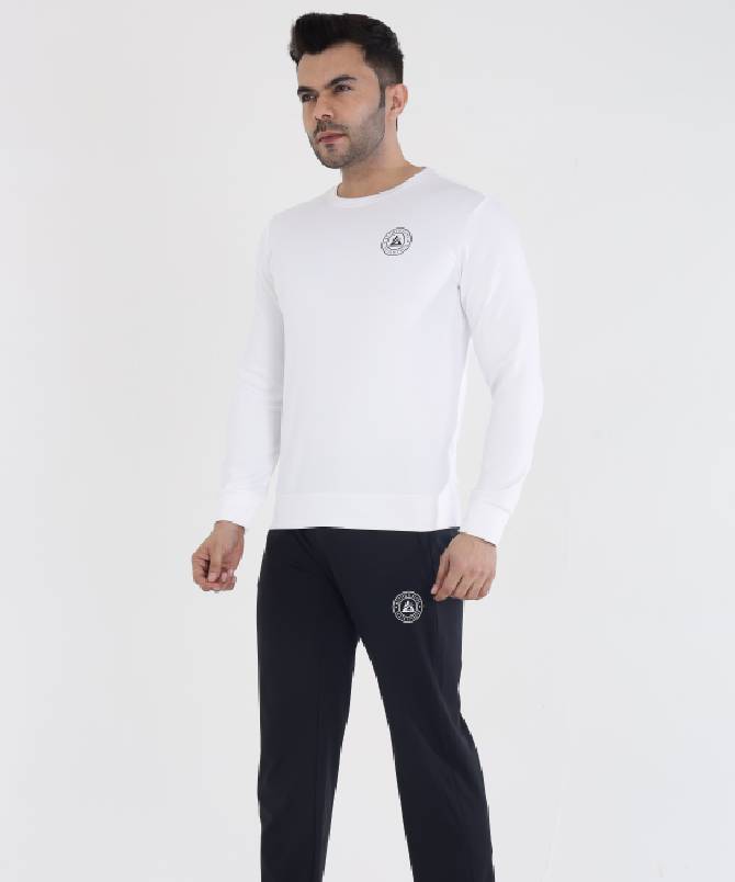 Men's classic crew neck sweatshirt with track pant set - Image 3