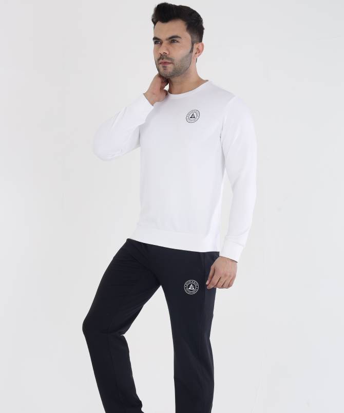 Men's classic crew neck sweatshirt with track pant set - Image 4